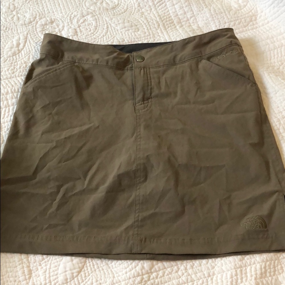 North Face Skort, size 4